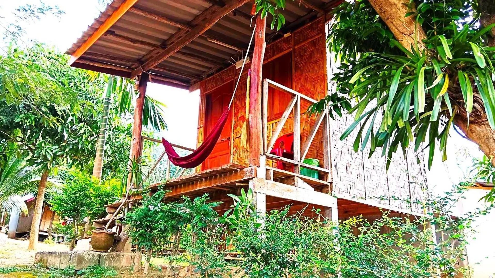 Asama Bungalow Koh Lanta Thailand