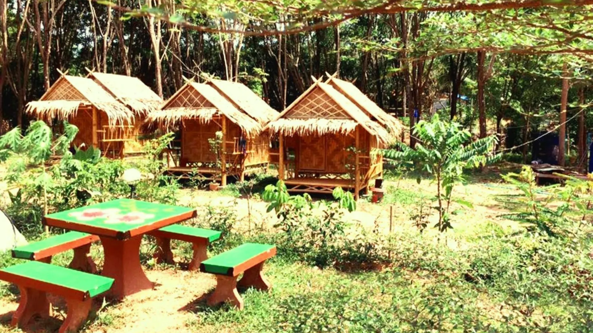 Asama Bungalow Koh Lanta Thailand